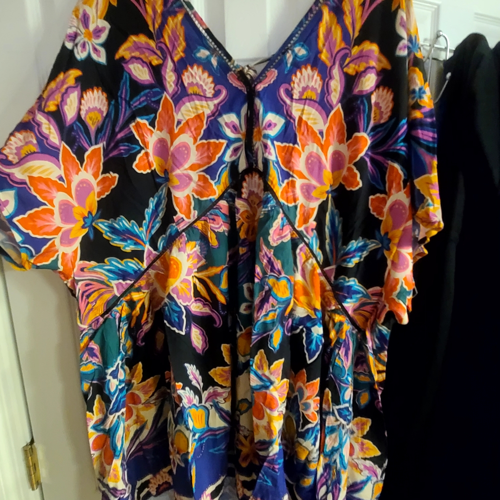 Floral V-Neck Women Top - Black and Multicolor